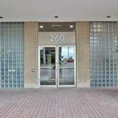260,&nbsp;Queens, Waterfront Communities C1, Toronto