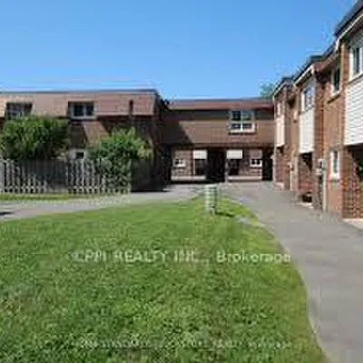 69,&nbsp;Godstone, Don Valley Village, Toronto