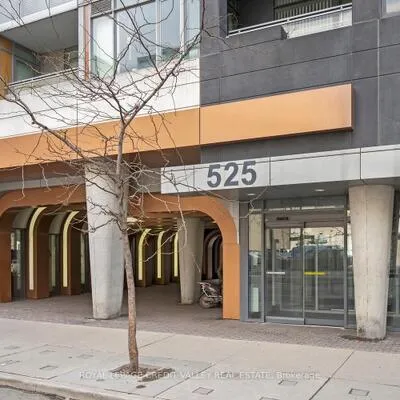 525,&nbsp;Adelaide, Waterfront Communities C1, Toronto