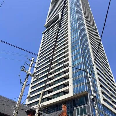 609,&nbsp;Sherbourne, North St. James Town, Toronto