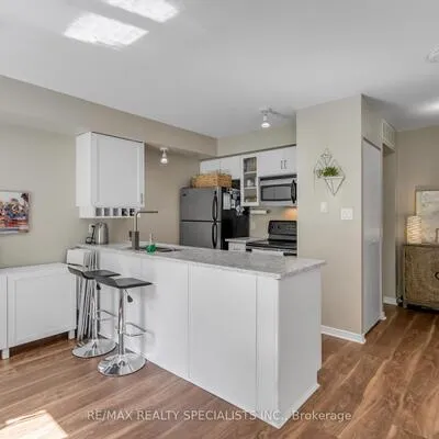 54,&nbsp;East Liberty, Niagara, Toronto