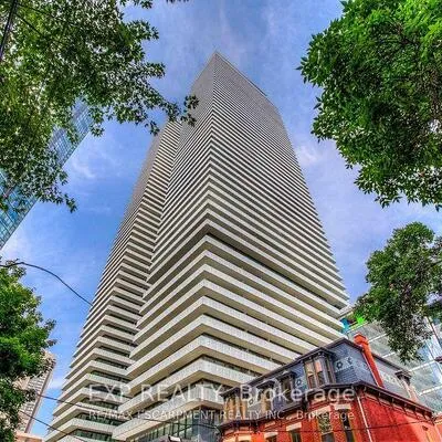 50,&nbsp;Charles, Bay Street Corridor, Toronto