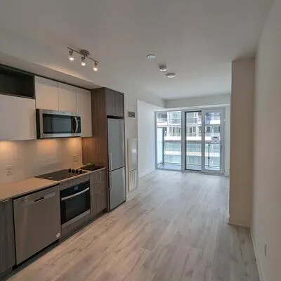 135,&nbsp;Lower Sherbourne, Waterfront Communities C8, Toronto