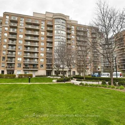 650,&nbsp;Lawrence, Englemount-Lawrence, Toronto