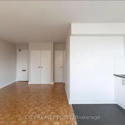 276,&nbsp;St George, Annex, Toronto
