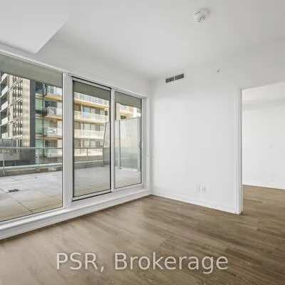 25,&nbsp;Ordnance, Niagara, Toronto
