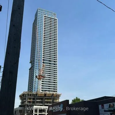 609,&nbsp;Sherbourne, North St. James Town, Toronto