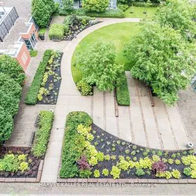 1,&nbsp;Cole, Regent Park, Toronto