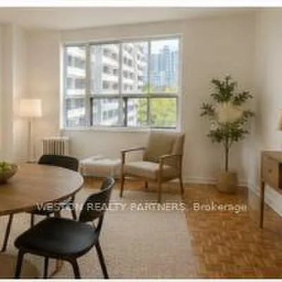 88,&nbsp;Wellesley, Church-Yonge Corridor, Toronto