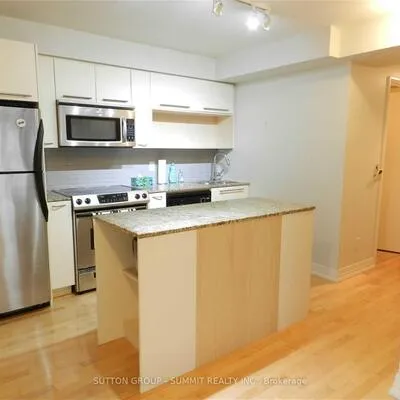 21,&nbsp;Carlton, Church-Yonge Corridor, Toronto