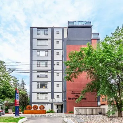 25,&nbsp;Bedford, Annex, Toronto