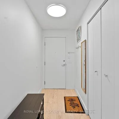 323,&nbsp;Richmond, Moss Park, Toronto