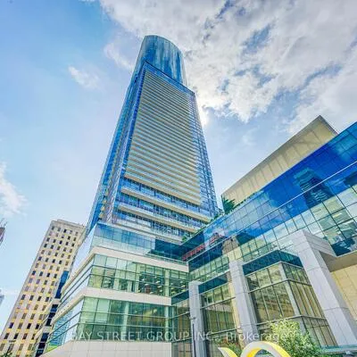 388,&nbsp;Yonge, Bay Street Corridor, Toronto