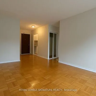 990,&nbsp;Avenue, Yonge-Eglinton, Toronto