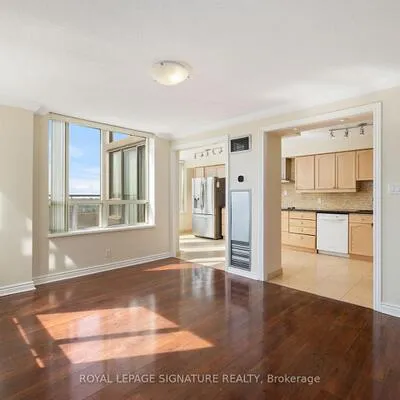 205,&nbsp;Wynford, Flemingdon Park, Toronto