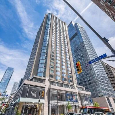 155,&nbsp;Yorkville, Annex, Toronto