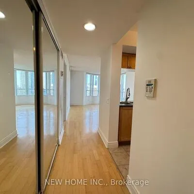 15,&nbsp;Northtown, Willowdale East, Toronto