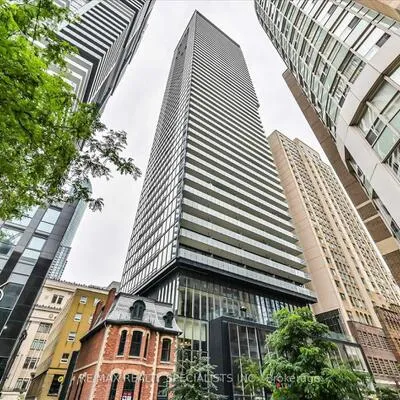 15,&nbsp;Grenville, Bay Street Corridor, Toronto