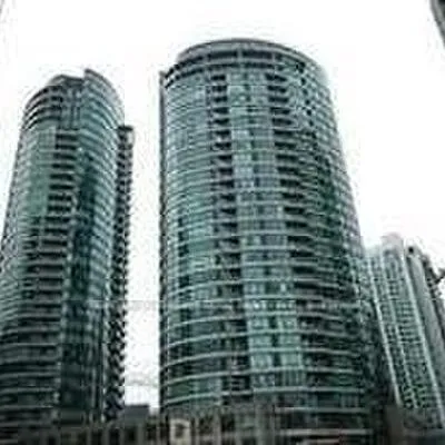 373,&nbsp;Front, Waterfront Communities C1, Toronto