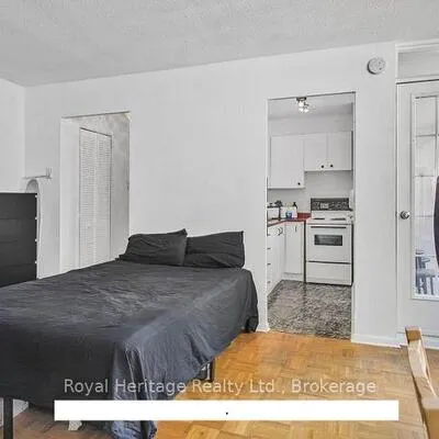 30,&nbsp;Gloucester, Church-Yonge Corridor, Toronto