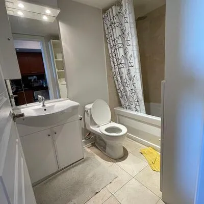 19,&nbsp;Avondale, Willowdale East, Toronto
