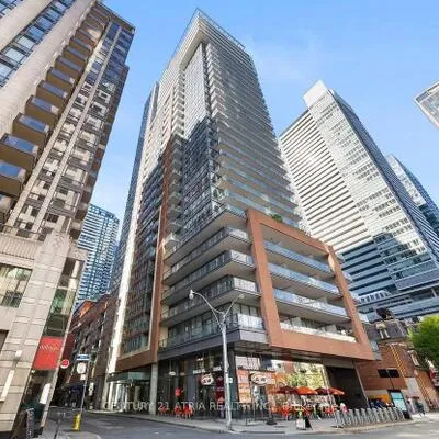 8,&nbsp;Mercer, Waterfront Communities C1, Toronto