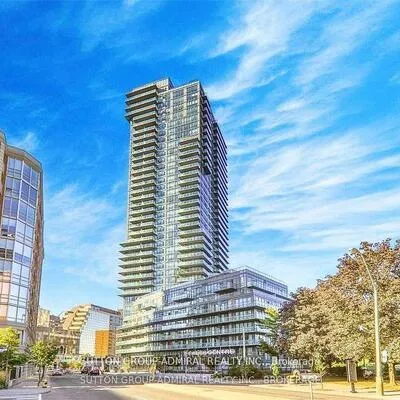 825,&nbsp;Church, Rosedale-Moore Park, Toronto