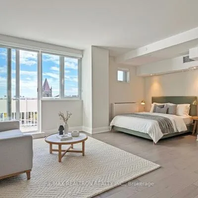 11,&nbsp;Walmer, Annex, Toronto