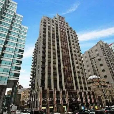 85,&nbsp;Bloor, Church-Yonge Corridor, Toronto