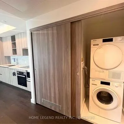95,&nbsp;Mcmahon, Bayview Village, Toronto