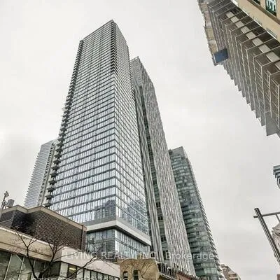 8,&nbsp;Cumberland, Annex, Toronto