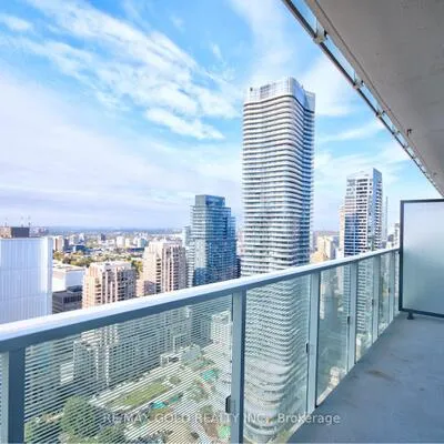 501,&nbsp;Yonge, Bay Street Corridor, Toronto
