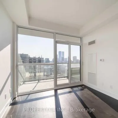 181,&nbsp;Bedford, Annex, Toronto