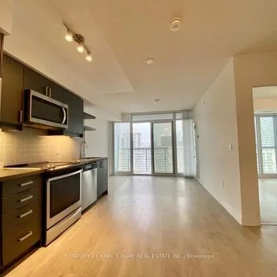 50,&nbsp;Wellesley, Church-Yonge Corridor, Toronto