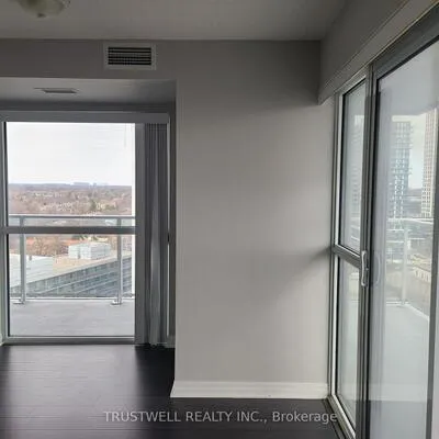 275,&nbsp;Yorkland, Henry Farm, Toronto