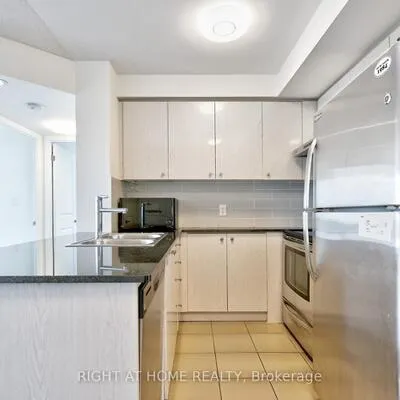 5793,&nbsp;Yonge, Newtonbrook East, Toronto