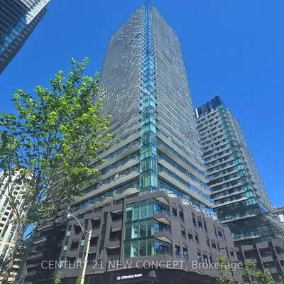 120,&nbsp;Broadway, Mount Pleasant West, Toronto