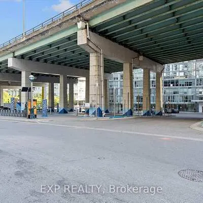 38,&nbsp;Dan Leckie, Waterfront Communities C1, Toronto