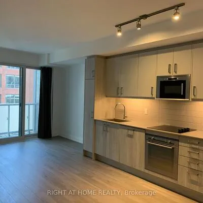 77,&nbsp;Mutual, Church-Yonge Corridor, Toronto