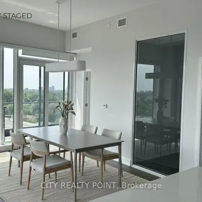 2525,&nbsp;Bathurst, Forest Hill North, Toronto