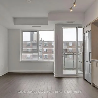 1,&nbsp;Cardiff, Mount Pleasant East, Toronto