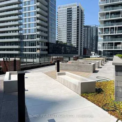 130,&nbsp;River, Regent Park, Toronto