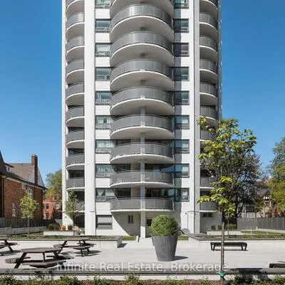 485,&nbsp;Huron, Annex, Toronto