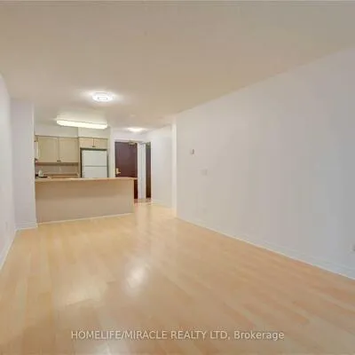 30,&nbsp;Grand Trunk, Waterfront Communities C1, Toronto