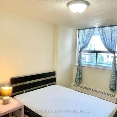 5949,&nbsp;Yonge, Newtonbrook East, Toronto