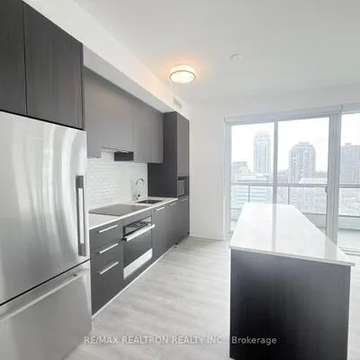 65,&nbsp;Broadway, Mount Pleasant West, Toronto