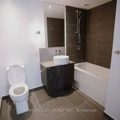 161,&nbsp;Roehampton, Mount Pleasant West, Toronto
