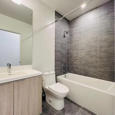 400,&nbsp;King, Waterfront Communities C1, Toronto