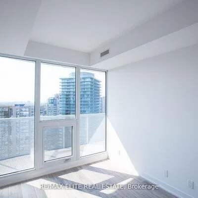 15,&nbsp;Holmes, Willowdale East, Toronto