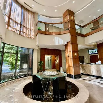 10,&nbsp;Northtown, Willowdale East, Toronto